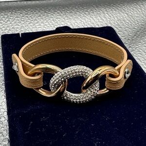Elegant Gold and Silver Women's Bracelet